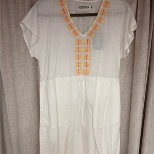 Aventura White Tunic with Pink and Orange Embroidery